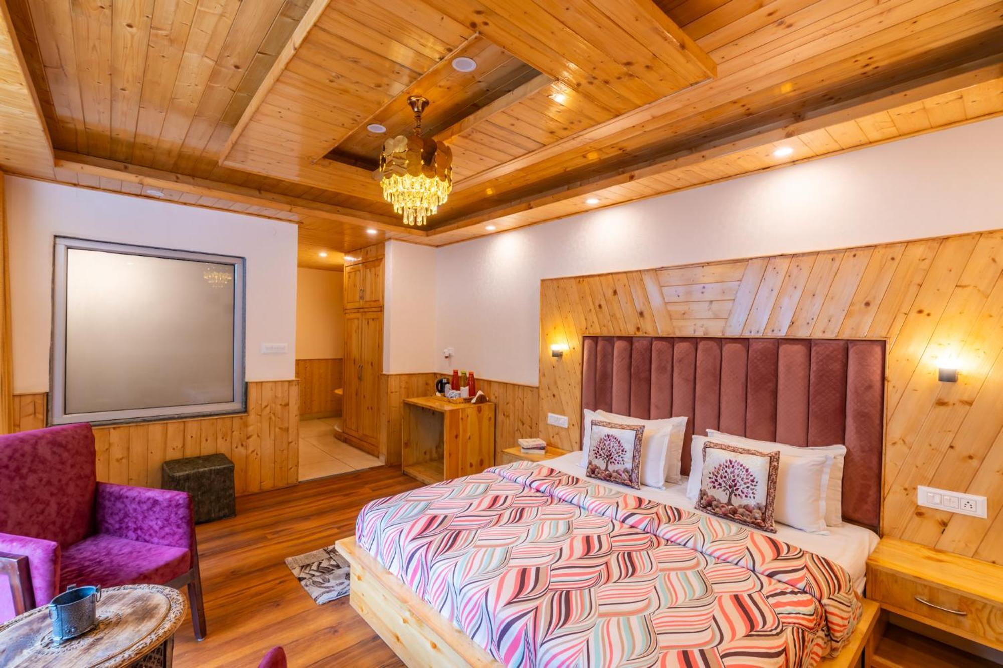 The 14 Gables, A Boutique Stay - Pet Friendly Hotel Маналі Екстер'єр фото